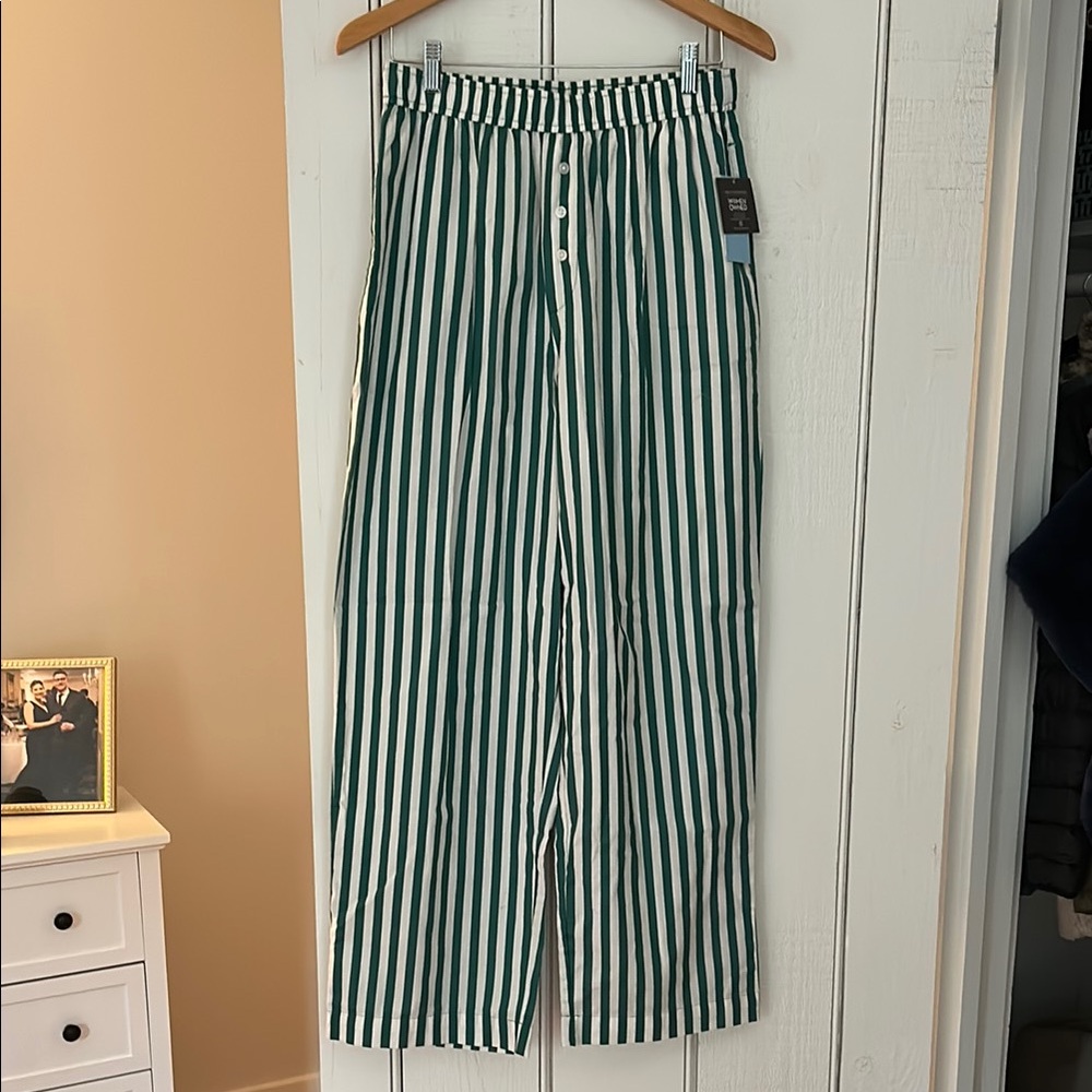 NWT Target Green and White Striped Boxer Pants M